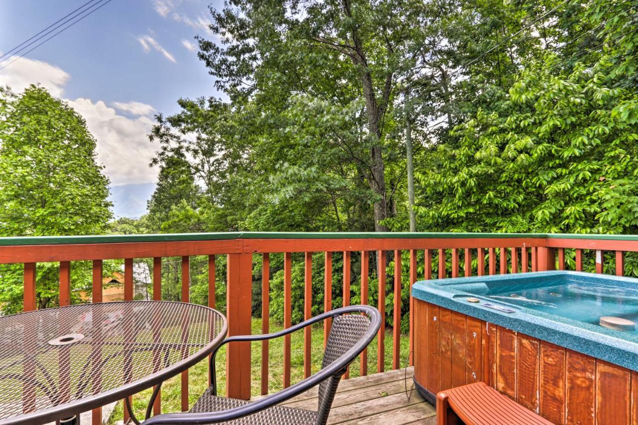 Gatlinburg Chalet Hot Tub, Sauna And Mountain View 외부 사진