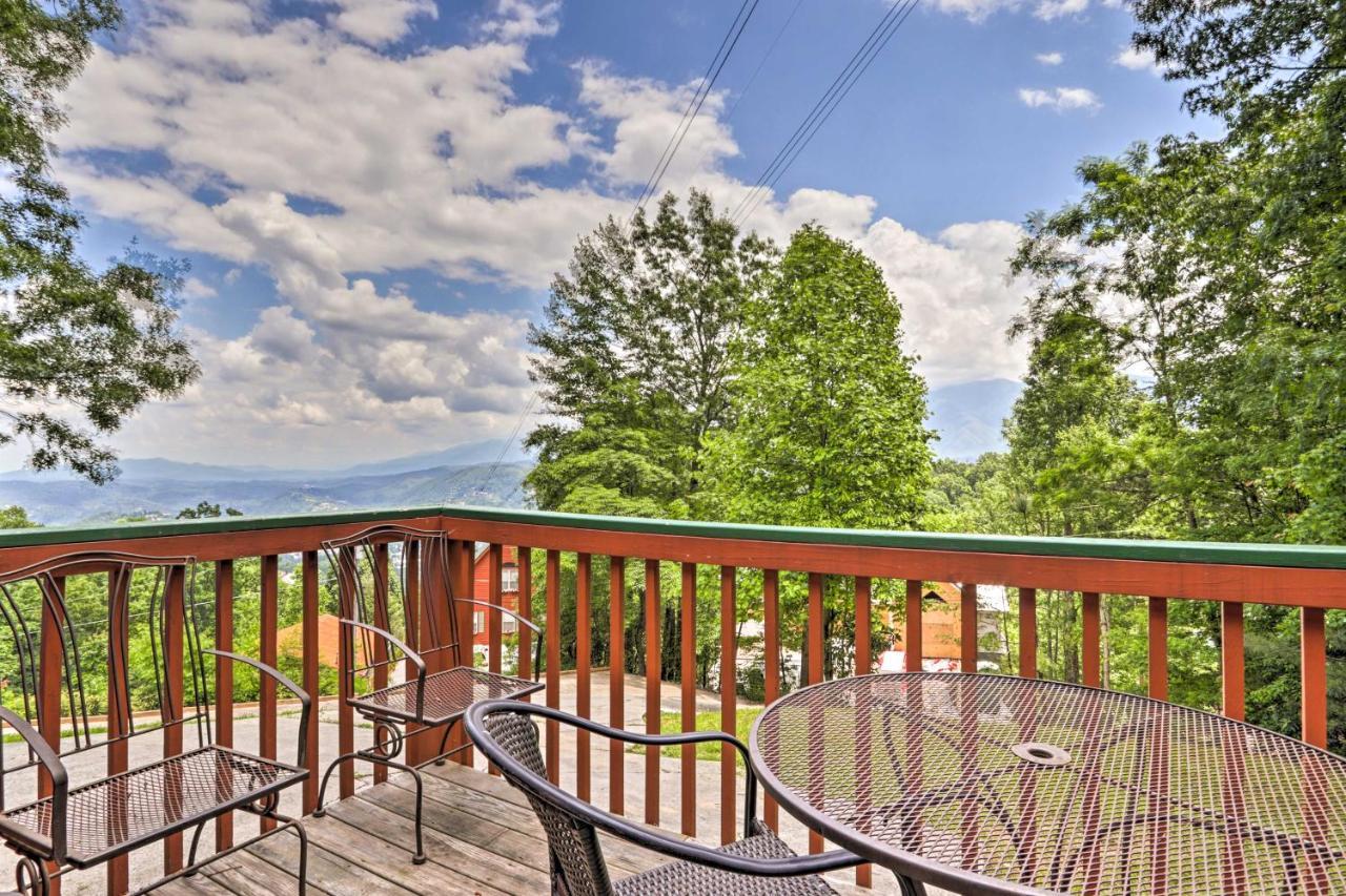 Gatlinburg Chalet Hot Tub, Sauna And Mountain View 외부 사진